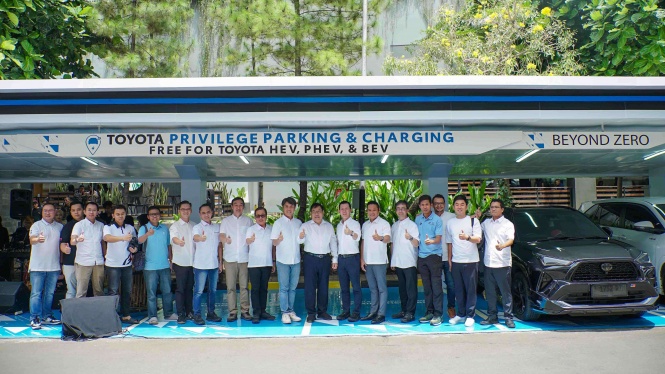 Keistimewaan Pakai Mobil Listrik serta Hybrid Toyota maupun Lexus Keistimewaan Pakai Mobil Listrik serta Hybrid Toyota maupun Lexus