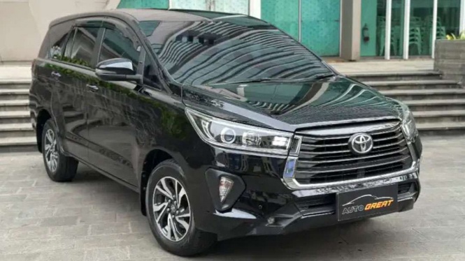 Toyota Kijang Innova Toyota Kijang Innova