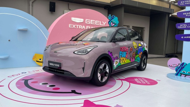 Geely EX2
