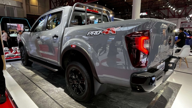 Nissan Navara Pro-4X Nissan Navara Pro-4X