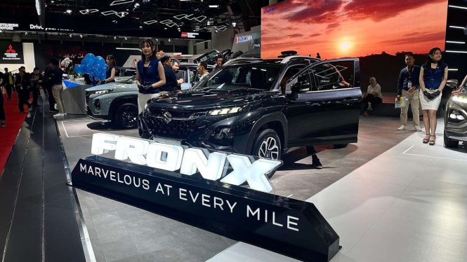 Mobil hybrid murah