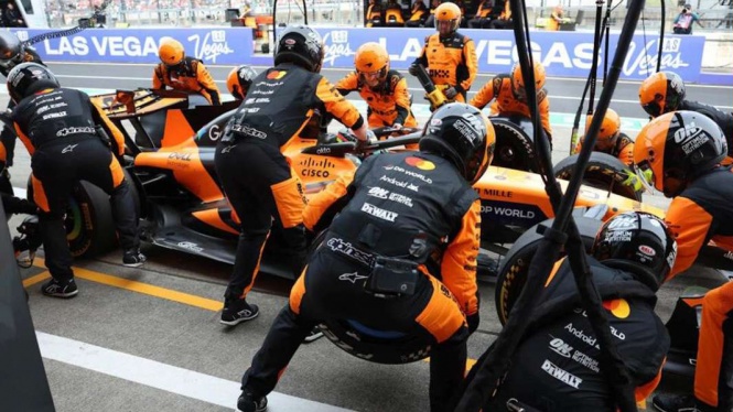 McLaren McLaren