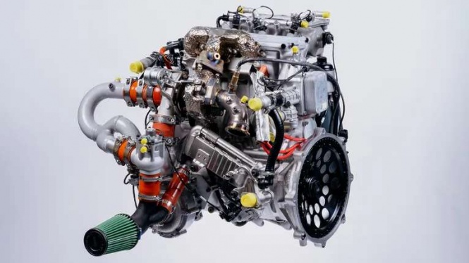Raksasa Minyak Arab Kembangkan Mesin Khusus Mobil Hybrid Raksasa Minyak Arab Kembangkan Mesin Khusus Mobil Hybrid