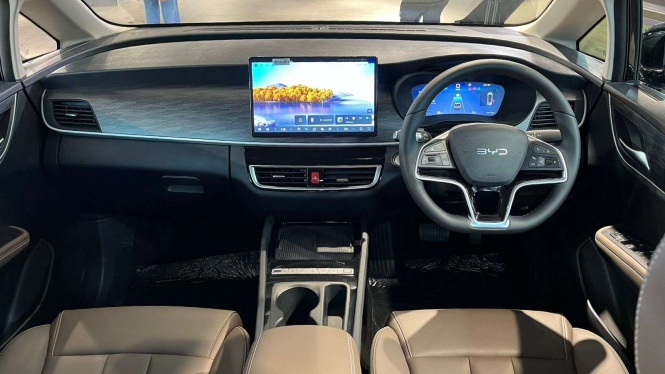BYD M6 DM BYD M6 DM