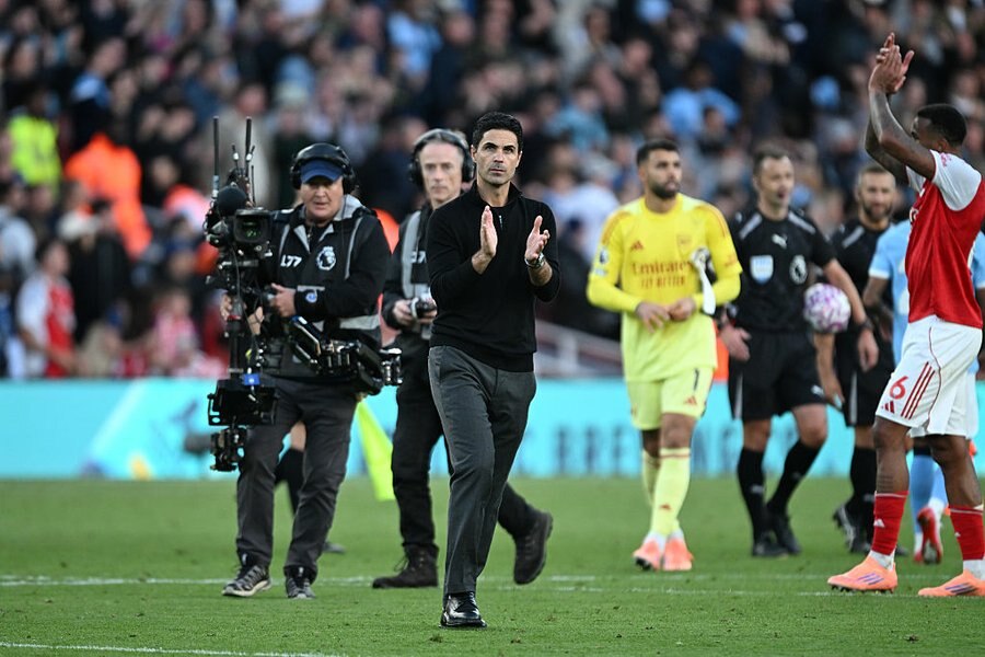 Mikel Arteta angkat bicara soal penampilan Viktor Gyokeres