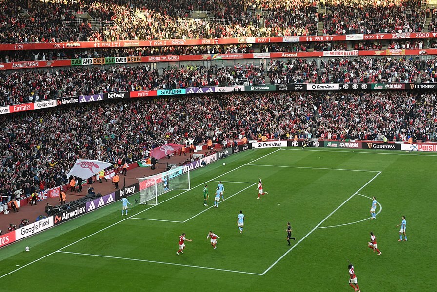 Arsenal tertinggal lima poin dari Liverpool di klasemen sementara