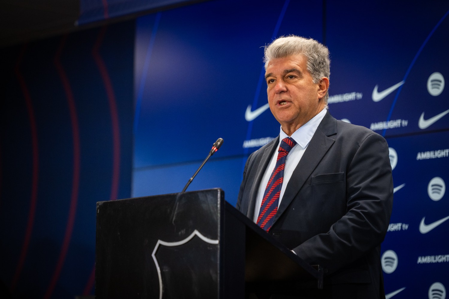 Dewan direksi Barcelona curigai adanya peran rival Joan Laporta di balik kedatangan Lionel Messi