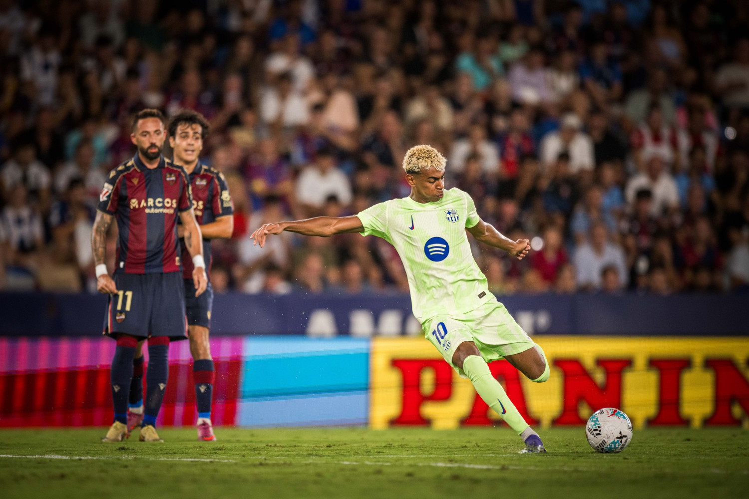 Lamine Yamal sudah rasakan sakit saat lawan Levante
