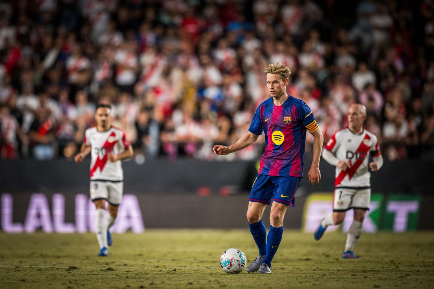 Frenkie De Jong siap lawan Newcastle di Liga Champions