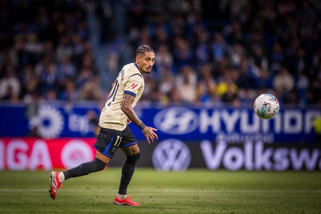 Raphinha berpeluang main lawan Real Madrid