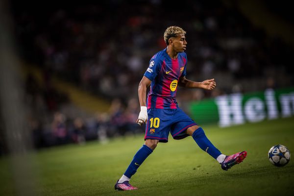 Lamine Yamal dibandingkan dengan Lionel Messi