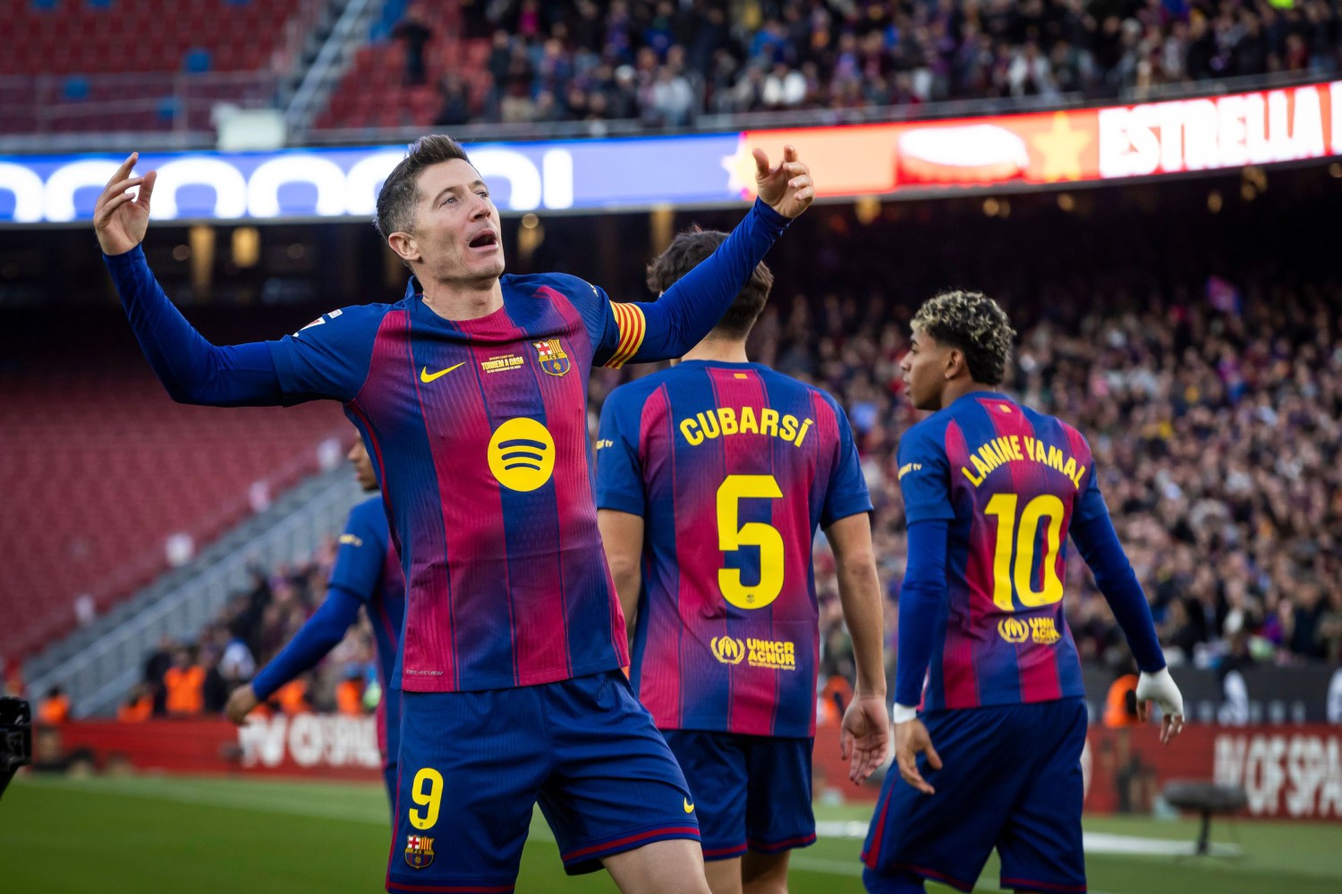 Robert Lewandowski senang Barcelona kembali ke Spotify Camp Nou