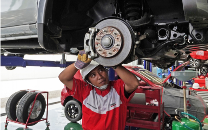 Mitsubishi Gelar Program Service Akhir Tahun, Diskon Suku Cadang dan Ban Hingga 40% 