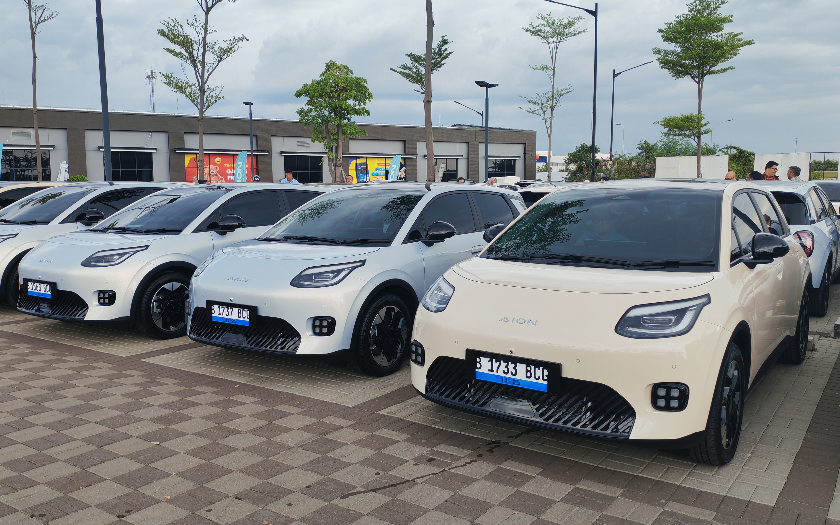 AION UT Unggul di Segmen Medium Hatchback EV, Penjualannya Melonjak 20 Persen