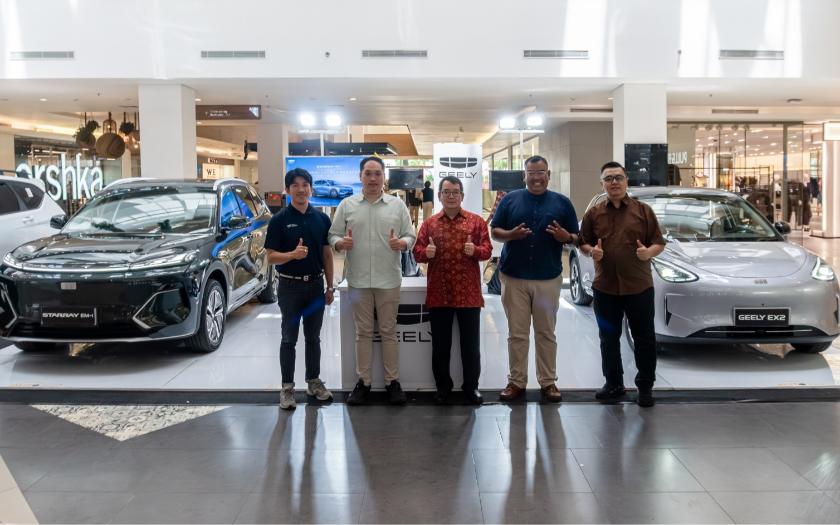 Sambut Kota Kembang, Geely Bawa Starray EM-i dan EX2 ke Bandung, Harganya Jad Segini