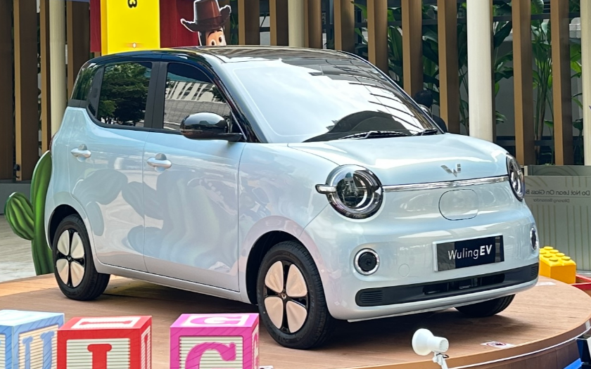 Intip Sosok Wuling EV, Sang Pengganti Wuling Air ev yang Bisa Dilihat di Mall Ini