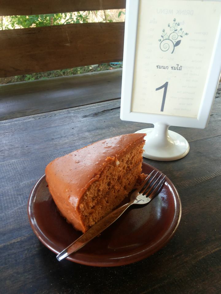 บ้านอิงดาว แม่กำปอง, Ma Du Doi Coffee แม่กำปอง, Teddu Coffee - Baansuphanbhum, ชมนกชมไม้, บ้านพักลุงปุ๊ด &amp; ป้าเป็ง แม่กำปอง, Pirunya Coffee, ร้านกาแฟฮ่อมดอย &amp; อาร์ตแกลเลอรี่ แห่งขุนเขา แม่กำปอง, บ้านหลงเขา แม่กำปอง &amp; ฮักเขา ฟาร์มสเตย์, ระเบียงวิวแม่กำปอง, ณ แม่กำปอง ร้านอาหารแม่กำปอง