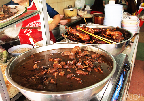 ลือชา, ก๋วยเตี๋ยวเป็ดรสเด็ด ตลาดสามย่านเก่า, Today Steak, Curryboy, Panda King, เจ๊โอว