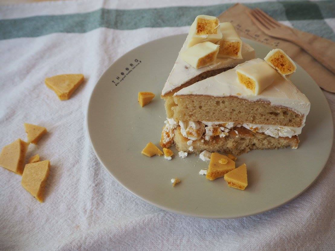 Skinnylicious, KetoConnect Cafe, Lowcarbbyfatchickencurrypuff , Yellow Spoon Pastry, Mama Som's Cake, I Cake Healthy, Vegan Bakery Bangkok, Scoma's