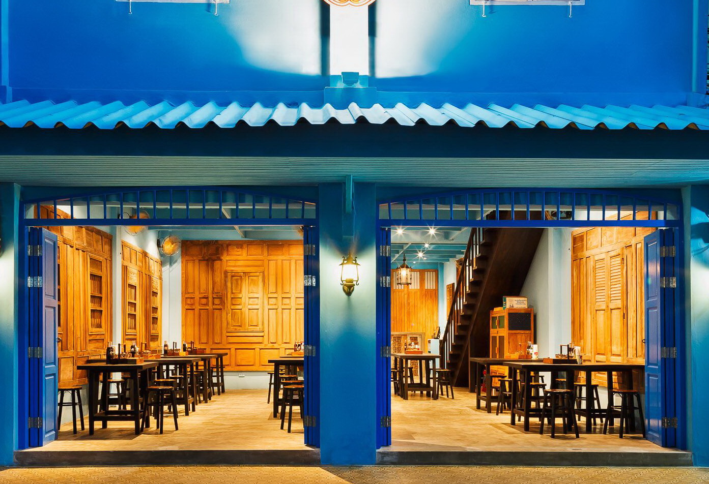 ประจักษ์, REN Cafe and Goods, Tostato Charoen Krung, ตั้งใจย่าง, Sarnies Bangkok, HĒIJīi Bangkok, เล่าสี่ เกาเหลาเลือดหมู, Henryfry, ทับทิมกรอบ หน้าวัดสุทธิ, ลูกชิ้นปลาเจ้าหลง, Baan Phadthai, เชอร์รี่ เย็นตาโฟ, ร้านเหรียญทอง เจริญกรุง 23, ก๋วยเตี๋ยวหลอดเจ๊ใหญ่, ฮ้งลูกชิ้นปลาเยาวราช