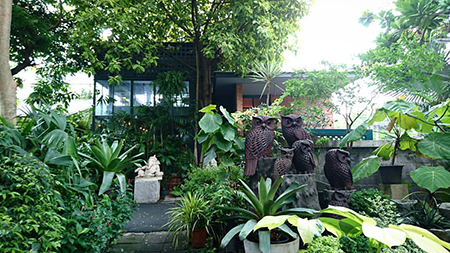 Midwinter, Dandelion Bake Studio, Cafe Reverie, Portobello & Désiré, Level 50 by SEE FAH, Siam Yacht Club, Blue Sky, at Centara Grand, Mezzaluna Restaurant