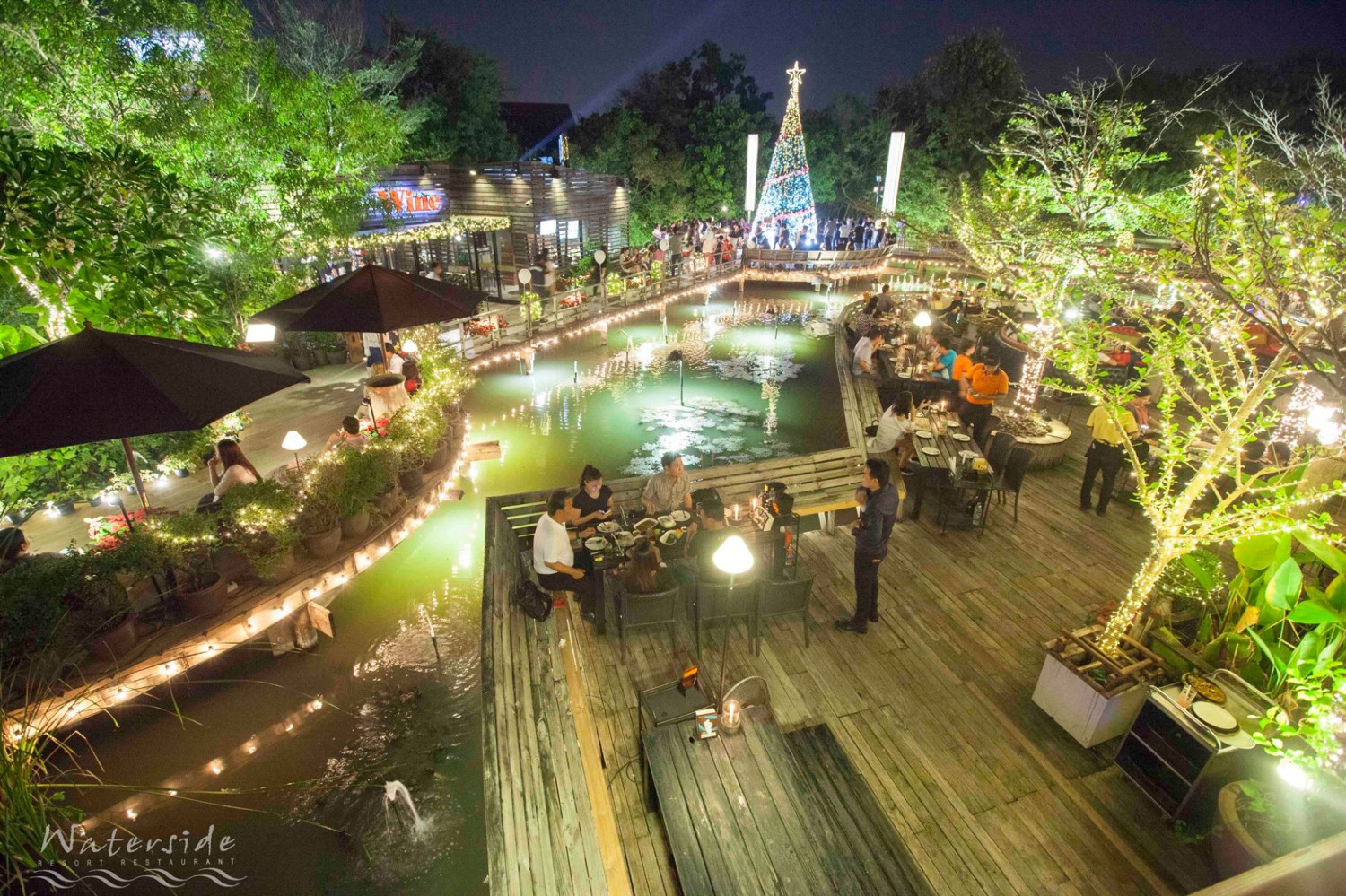 Grande Centre Point Ploenchit, ครัวจำแลง แปลงกาย, Sortrel Sathorn, บ้านน้ำเคียงดิน, ปลาอยู่เย็น, Samsen Villa, ครัวกรุงเทพ, Maldives Maodeep, Waterside Karaoke Restaurant, Little tree, The local Restaurant, Chocolate Ville, Ther Dining &amp; Bar, บ้านสุขนิยม, สวนอาหารบางบัว, แบมบูใหญ่, Craft Home , สวนอาหารซุ้มไผ่ เรโทร