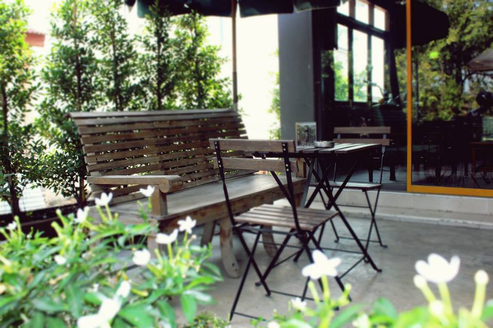 NAYA Cafe, Krasai.cafe, Sanoh at Ayutthaya, ชีวาคาเฟ่, FENG, Tewa Cafe Ayutthaya, Homeboy, PRANG VIEW, Peko Peko Cafe - ペ コ ペ コ, A Lovely Table, Busaba Cafe & Meal, WIWA House Cafe', The Summer House, Phoyard, Cafe' de Zia, Café Kantary Ayutthaya, บ้านข้าวหนม, Basic Space Coffee, Cafe'Trifecta, ในคลองคาเฟ่, ไม้ขาวคาเฟ่ ayutthaya, ชงนวล'Cafe