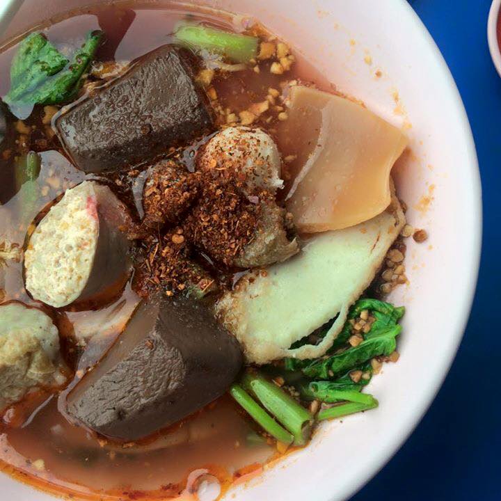 เย็นตาโฟรสเด็ดโบสถ์แม่พระฟาติมา, เย็นตาโฟ คอนแวนต์, อู๋ เย็นตาโฟประตูผี, ร้านไทยรุ่งเรืองเย็นตาโฟเจริญผล, ศาลาแดงเย็นตาโฟ, ปุ๊ เย็นตาโฟ, เตี้ยเย็นตาโฟ, ชาละวันเย็นตาโฟ, เฮียตี๋ ก๋วยเตี๋ยวลูกชิ้นปลาเย็นตาโฟเยาวราชลาดพร้าววังหิน, จิระเย็นตาโฟ, โฟพ่นไฟ, พัวกี่, นายอ้วนเย็นตาโฟเสาชิงช้า, เจ๊อี่ เย็นตาโฟ ต้มยำ, ก๋วยเตี๋ยวเย็นตาโฟพี่หมู รสเด็ด, เม้งโภชนา ปิ่นเกล้า ลูกชิ้นปลา, เจ๊น้อยเย็นตาโฟ พระราม4, เย็นตาโฟ62, ใช่ เตี๋ยวปลา, เย็นตาโฟโพธาราม, เจ้อ้วนเย็นตาโฟ Jeauan yentafo, เย็นตาโฟฮ่องเต้ ศรีย่าน, เย็นตาโฟป้าเสนา เล้งแซ่บ, เพ้งเย็นตาโฟเจ้าเก่า ตลาดห้วยขวาง