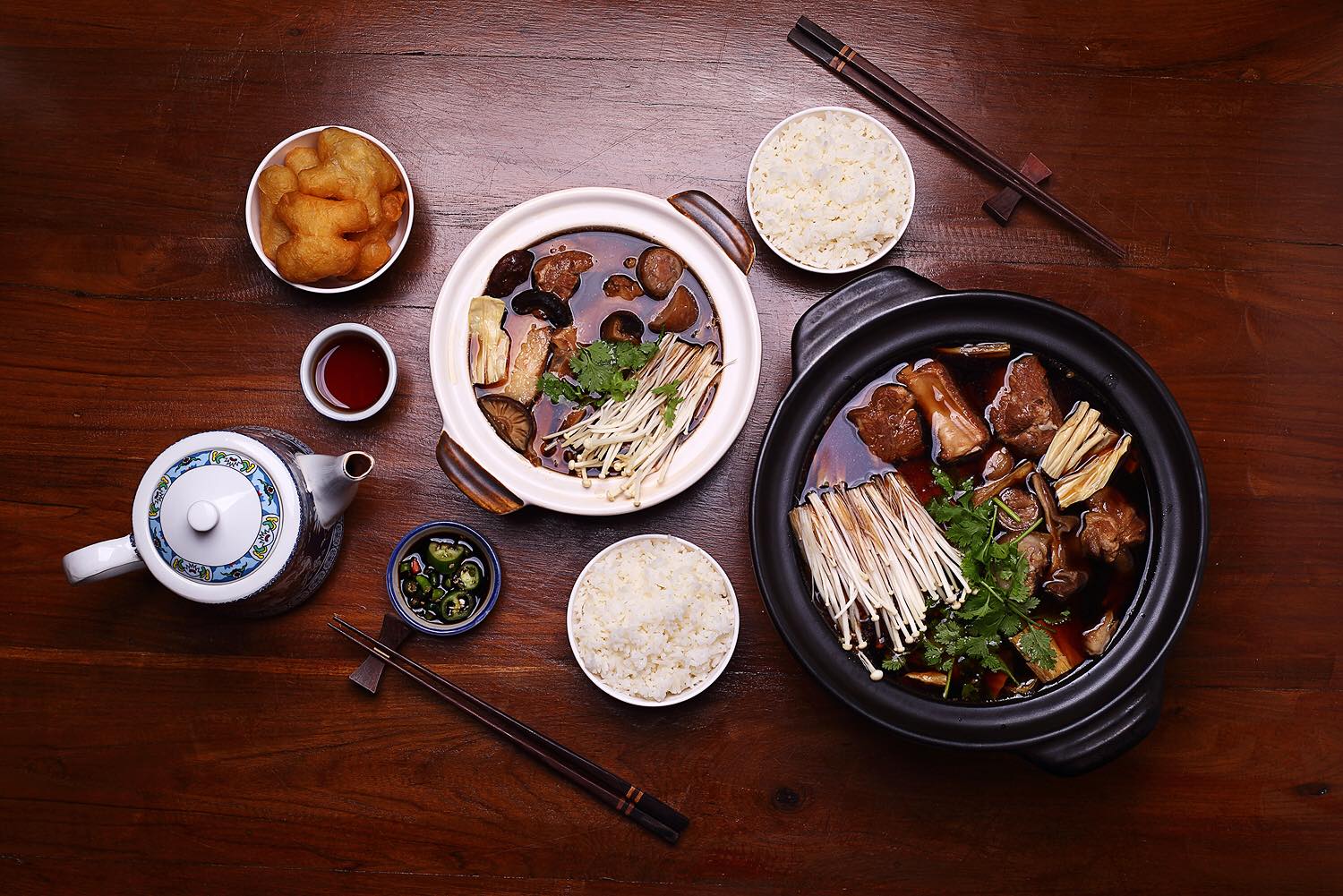 สวนชื่นสุข, Ar Restaurant Hatyai 嗳, ศิริ ต้มเลือดหมูหาดใหญ่, ไก่กรอบพี่เน่, ในรู, กุ๊กชัยติ่มซำ-ก๋วยเตี๋ยวราดหน้าปลากะพง, ร้านใต้ขอย ซอยตัน, กันเอง, หนานหยวน บะหมี่เกี๊ยวกุ้ง, สาขาปุณณกัณฑ์, ป่ายาง, บ้านก้ามปู, โชคดีแต่เตี้ยม บะกุ๊ดเต๋, ไก่ทอดหาดใหญ่มีนา, ร้านราดหน้าโกฉ่อน, ขนมจีนป้าชื่น, Space Bar, ขนมไข่เตาถ่านน้องนิล&คาเฟ่, ข้าวต้มรถแดง