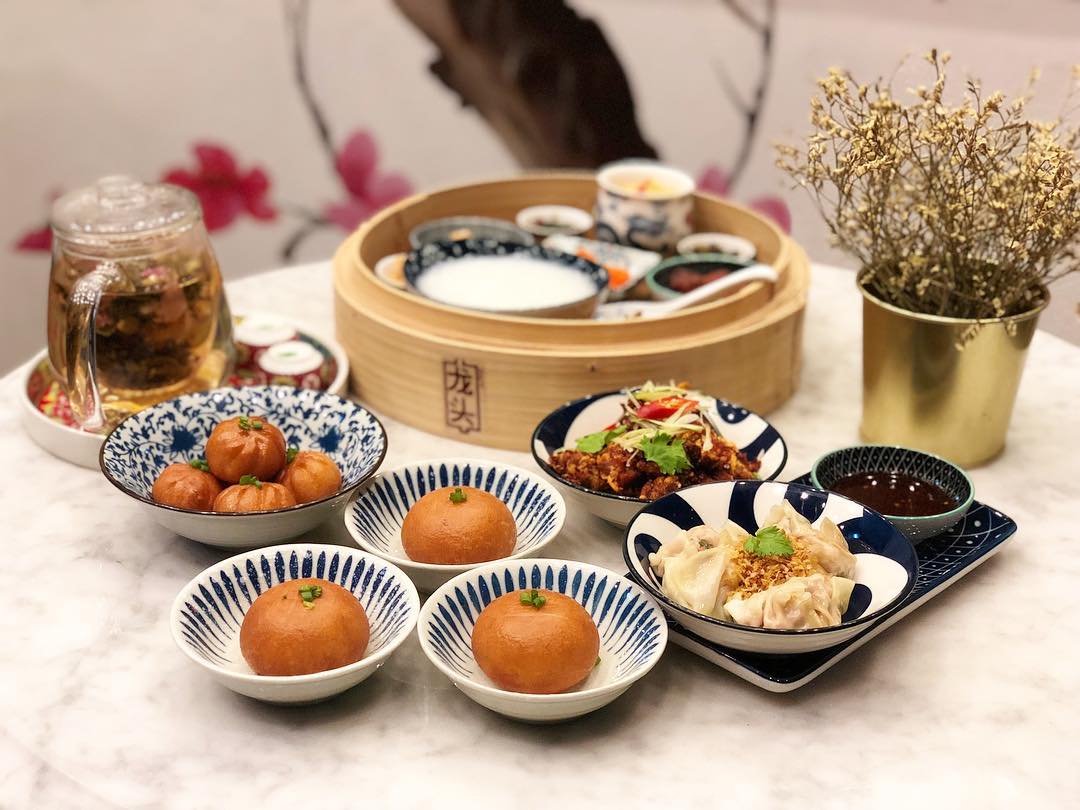 ติ๋มเกี๊ยวยักษ์, แกงกระหรี่คุณมาลี, Hongkong Dimsum, เหอ เฉิน ฟง, ข้าวขาหมูนายอุ๊ , เกี้ยมอี๋โบราณเจ๊ชุง, ขนมบั๊วเกี้ยไหหลำโบราณ, ข้าวขาหมูเฮียโอว, บะหมี่จับกัง เยาวราช, ก๋วยเตี๋ยวเป็ดนายเมา, ราดหน้า ท่ง ฮั่ว เฮง "เฮียตั๋ง", JAO.UN - 早安, ตี๋หยกกาแฟโบราณ, Lhong Tou Cafe, ZONG TER - 松德