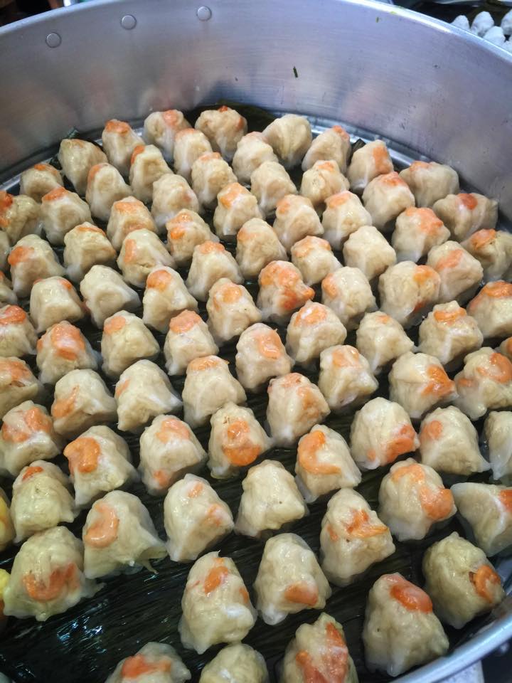 Anya Authentic Thai Cuisine, Kinu, สาขาเสาชิงช้า, ภูธรบาร์, ครัวอัปษร, สาขาถนนดินสอ, ขนมกุ๋ยช่ายเจ๊ต้อย, ตาชัยก๋วยเตี๋ยวสุโขทัย, โกปี๊เฮี้ยะไถ่กี่ ณ เสาชิงช้า, ไทยทำ เกาเหลาสมองหมู, จิต เตาถ่าน, ศิริพรโภชนา, มนต์ นมสด, เจ๊นี เผือกหิมะ, ลูกชิ้นหมูแพร่งนรา, นายอ้วนเย็นตาโฟเสาชิงช้า, สุขนิยม ขนมครกสิงคโปร์, ทิพย์สมัย ผัดไทยประตูผี, เช็งซิมอี๊ , สาขาเสาชิงช้า, Bite and Bond, ร้านติ่นฟง Tinn Feng, บรรพชน Bun Bar Chon, นมโจ เสาชิงช้า, ข้าวหมูแดงนายชุน