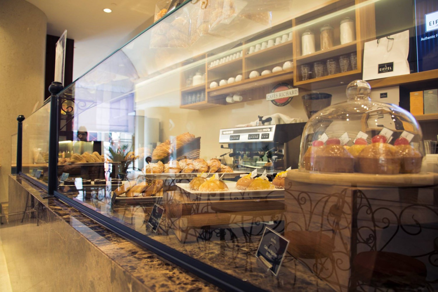 Au Bon Pain Luxe, Bijoux de Beurre Echire, นนท์รญา เบเกอรี่, Thestorycaker, Narak Café, บ้าน บ้าน 34 Home Cafe', Custard Nakamura, Baker x Florist, KEYI, Cafe Eiffel, Landhaus Bakery