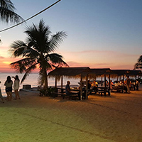 ปูเป็น SEAFOOD PATTAYA, ริมหาด ซีฟู๊ด, ลุงบอยป้ารัตน์, สาขาหาดจอมเทียน, Krua Dongtan ครัวดงตาล, ลุงไสว 1 สุดหาดจอมเทียน พัทยา, ศรีนวลซีฟู้ด, Anantaya Resort &amp; Seafood Pattaya, สุดเขต ทะเลเผา