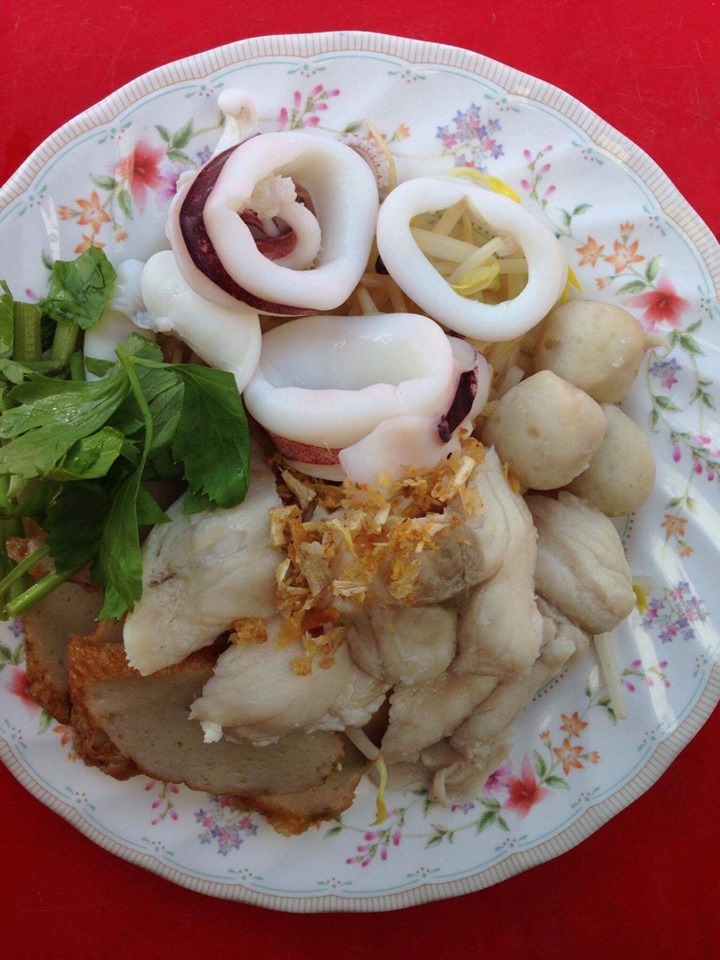 กอบัว, บ้านอาหารไทย, บ้านบัว, บ้านรั้วไม้ Cuisine & Cafe, ครัวหอมมันปู, ร้านไหน อุทยานหินเขางู ราชบุรี, สวนอาหาร รางตาล, Pakmud แซ่บหมูทะ, สาขาโพธาราม, ถึงพริกถึงขิง, มะม่วงคู่, เนื้อต้มบ้านสิงห์ เจ๊ติ๋ม, โกรกแดง, ชุมทางของอร่อย, Mainichi365, Octospider restaurant, Lim cafe Photaram, ครัวตะนาวศรี สวนผึ้ง ราชบุรี, อาตี๋โกปี๊, โอปอชิฟฟ่อนเค้ก, ก๋วยเตี๋ยวปลาแม่กลอง, ติ๋มเค้กมะพร้าวอ่อน, ก๋วยเตี๋ยวโบราณป้าฮวย, โอ่งข้าวโอ่งน้ำ, ครัวม่อนไข่ สวนผึ้ง ราชบุรี, ShabuDo
