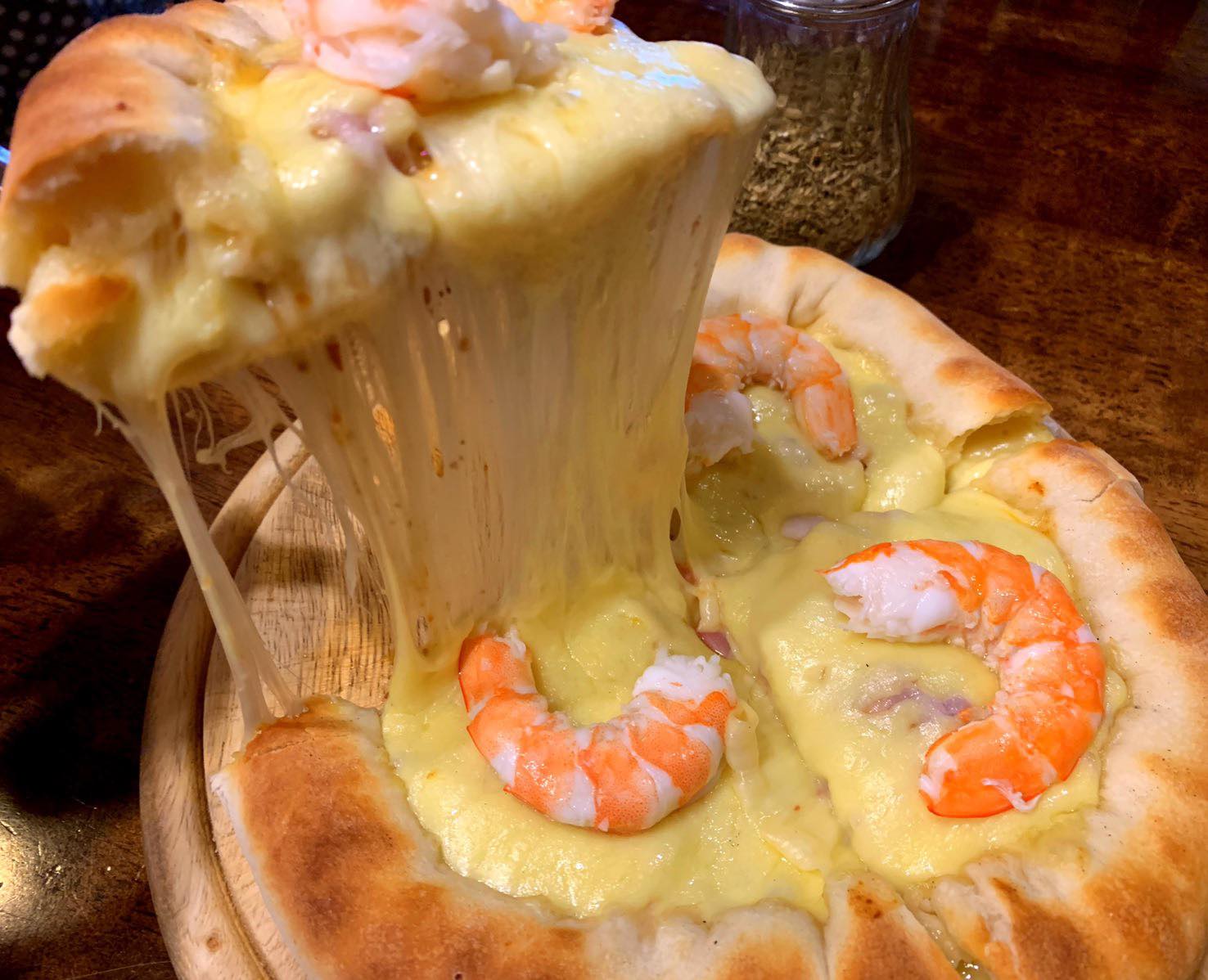 Pizzeria Limoncello, เชฟถนอม, กลมกล่อม BY CHEF AKE, Ciao Pizza, Pizza Aroy, Pizza Massilia, Grazie Pizzeria, The Garden Dough, Lanta Pizzeria, Mama Dolores, PizzaPazza, Dressage Horse Café, Pizzazo, Shelter Pizza พิซซ่าเตาถ่าน