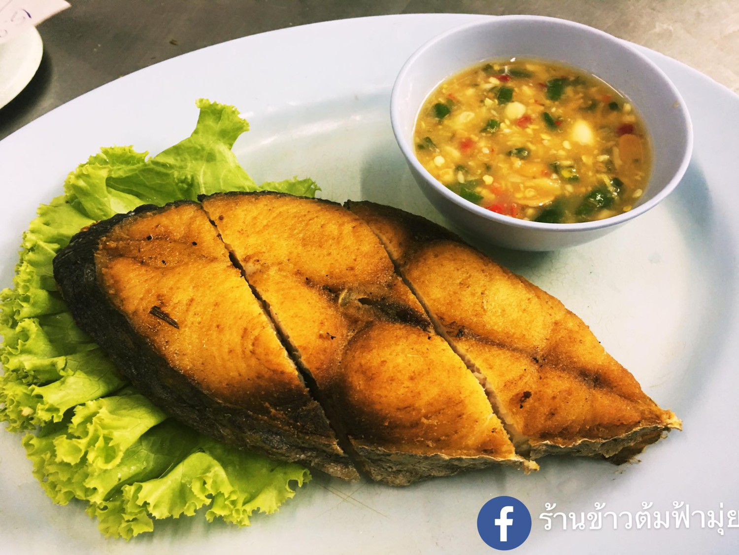 อร่อยเด็ด, ร้านข้าวต้มนายอ๋า, ร้านฟ้ามุ่ย, ร้านสุธาทิพย์, Blue Tree coffeebar, ร้านชั่งเส็ง ก๋วยเตี๋ยวลูกชิ้นปลา (เจ้เกียว), Pat Cafe Boraan แพท คาเฟ่ โบราณ, อ้วนโภชนา อาหารไทย อีสาน , ครัวป้าแดงบางลำพู, Cafe' Velodome