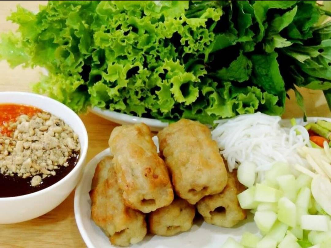 อิ่มเอิบแหนมเนือง, แอมเฮือง อาหารเวียตนาม, M.J. แหนมเนือง หนองคาย พลับพลาชัย, Arunee Cuisine, เชิญตะวัน, คำม่วน แหนมเนือง, สาขาหทัยราษฏร์, บ้านเวียดนาม คลอง4, Winner House, Pho Van, พี่หยองแหนมเนือง, วิลลี่แหนมเนือง Delivery, So Saigon เมืองทองธานี, กรีน แหนมเนือง, Saigon Recipe, Eat Viet, ครัวเมืองเว้ ลาว-ญวน, แหนมเนืองลับแล, แหนมเนืองคุณอ้อ, ลองดู, SAIGON VIETNAMESE RESTAURANT, โรงแรม ASIA HOTEL, VT แหนมเนือง, สาขาพระราม9, MJ แหนมเนืองอาหารเวียดนาม-อีสาน ทวีวัฒนา, ยัมมี่ แหนมเนือง เซ็นจูรี่ อ่อนนุช, Thuyền, แหนมเนืองนายช่าง Delivery