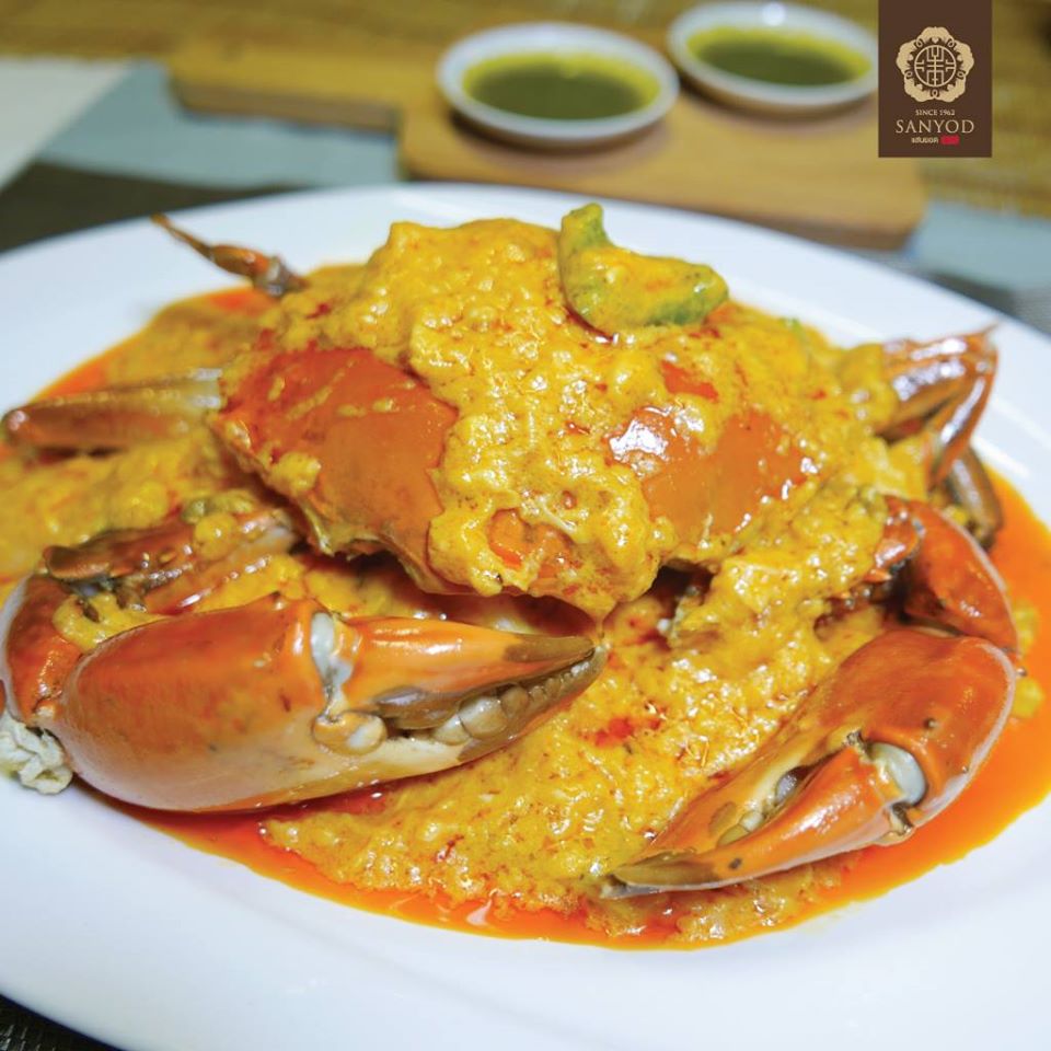 Ailati Resto, แสนยอด, ต๋องเต็มโต๊ะ, สาขาซอยเจริญกรุง 44, 80/20 bkk, ก๋วยเตี๋ยวเย็นตาโฟเกี๊ยวโต - บางรัก, โบ๊ยเกี๊ยเจ๊เนี๊ยวบางรัก, บุญทรัพย์คุณหลวง, นายเม้ง บะหมี่ปู เกี๊ยวกุ้งยักษ์, ทอดมันกวางตุ้ง สีนวล, เอ๋กระเพาะปลา ตรอกซุง, Panlee Bakery, ประจักษ์, ขาหมูตรอกซุงบางรัก เจ้าเก่า, ข้าวต้มปลา (กิมโป้), ข้าวขาหมูตีสาม, Hoklong Restaurant