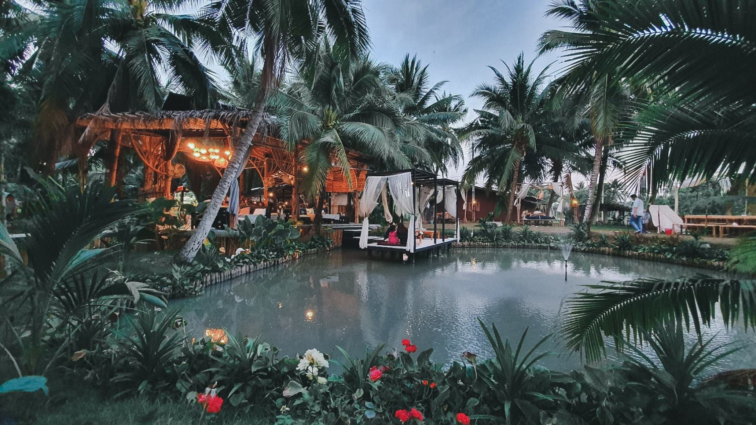 เรือนชายน้ำ Cafe&amp;Restaurant, ban.jingjo, See Sea Sun - แบบง่ายๆ, ขวัญข้าว ริเวอร์ไซด์, The sunflower cafe, KokoroCafe', FREJA Coffee &amp; Co, Rays River Cafe, Behind The Beans, พร้าวหอมคาเฟ่, Kinlamoon, House Cafe', บ้านสวนพาฝัน, La Bella Cafe, PakPap Cafe, ขมุน คาเฟ่ มหาชัย, Baanthaicafe, ดีกัน คาเฟ่, COCO CAFE'