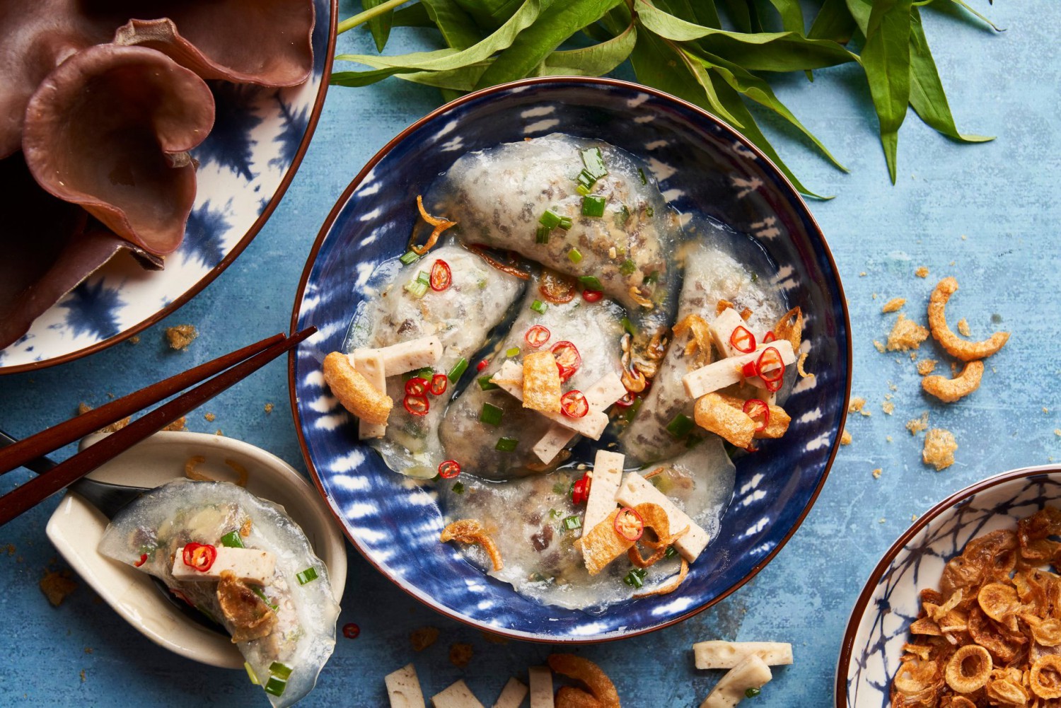 อิ่มเอิบแหนมเนือง, แอมเฮือง อาหารเวียตนาม, M.J. แหนมเนือง หนองคาย พลับพลาชัย, Arunee Cuisine, เชิญตะวัน, คำม่วน แหนมเนือง, สาขาหทัยราษฏร์, บ้านเวียดนาม คลอง4, Winner House, Pho Van, พี่หยองแหนมเนือง, วิลลี่แหนมเนือง Delivery, So Saigon เมืองทองธานี, กรีน แหนมเนือง, Saigon Recipe, Eat Viet, ครัวเมืองเว้ ลาว-ญวน, แหนมเนืองลับแล, แหนมเนืองคุณอ้อ, ลองดู, SAIGON VIETNAMESE RESTAURANT, โรงแรม ASIA HOTEL, VT แหนมเนือง, สาขาพระราม9, MJ แหนมเนืองอาหารเวียดนาม-อีสาน ทวีวัฒนา, ยัมมี่ แหนมเนือง เซ็นจูรี่ อ่อนนุช, Thuyền, แหนมเนืองนายช่าง Delivery