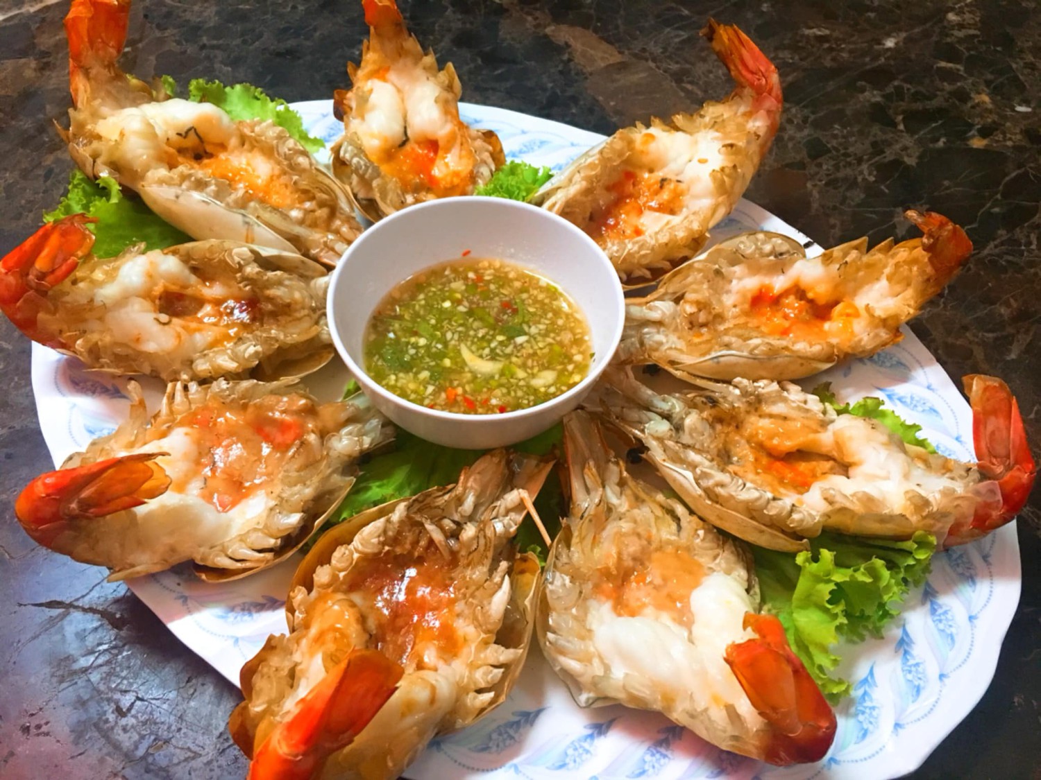 ร้านอ้นส้มตำปูม้า, ไผ่ขวาง, Zaab Station, เอมโอช by The Story, ครัวกางนา, คุ้มขวัญเจ้าเอย, ร้านบ้านเด, กุ่ยหมง, สวนอาหารเบญจรงค์ สุพรรณบุรี, ขัวะ, ลายน้ำ, มุมสบายครัวริมคลอง, ข้าวต้มโกเฑียร, นพรัตน์ ภัตตาคาร, กุ้งเป็น (เจ๊เน้ย), ขนาบน้ำสุพรรณบุรี and mellow, เรือนแพ (ครัวสุพรรณ) &amp; รีสอร์ท, ริมคลองเฮ้าส์, สุรชัยปลาเผา บึงไผ่แขก, Taiheiyo sushi suphanburi