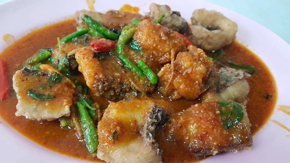 ร้านอ้นส้มตำปูม้า, ไผ่ขวาง, Zaab Station, เอมโอช by The Story, ครัวกางนา, คุ้มขวัญเจ้าเอย, ร้านบ้านเด, กุ่ยหมง, สวนอาหารเบญจรงค์ สุพรรณบุรี, ขัวะ, ลายน้ำ, มุมสบายครัวริมคลอง, ข้าวต้มโกเฑียร, นพรัตน์ ภัตตาคาร, กุ้งเป็น (เจ๊เน้ย), ขนาบน้ำสุพรรณบุรี and mellow, เรือนแพ (ครัวสุพรรณ) &amp; รีสอร์ท, ริมคลองเฮ้าส์, สุรชัยปลาเผา บึงไผ่แขก, Taiheiyo sushi suphanburi