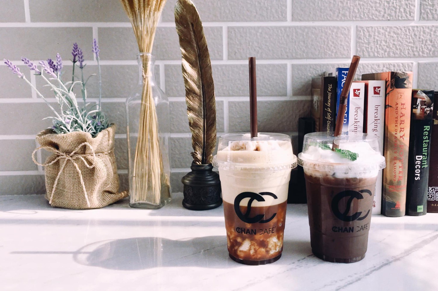 YOO CHAN CAFE, เล เกลือ คาเฟ่, Momentum Cafe, Sugar Dish Homemade Cake, แดดส่องคาเฟ่, Chan Cafe', URSular Cafe, ปูจ๋าคาเฟ่ จันทบุรี, บางเวลา กาแฟและแกลเลอรี่