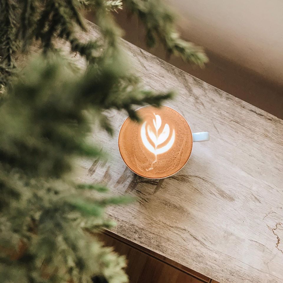 BOHO STORY CAFE, Z2 Cafe, Cafe ริมบัว กาญจนบุรี, DAY'S CAFE, RAVI RIVA CAFE, มีนา cafe', ลำยวน กาญจนบุรี