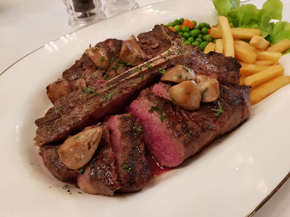Little Sunshine Cafe, Woo Tender Bangkok, L'Escargot Bistro, Hyde &amp; Seek, Lyon French Cuisine, Sushi Niwa Bangkok, Witch's Oyster Tavern, YOKA YOKA, Neil's Bake Shoppe, Kinlenn Eatery &amp; Play, บ้านกลมกิ๊ก