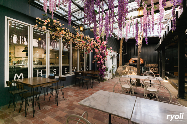 Kiddies’ House, ม้าก้านกล้วย คิดส์คาเฟ่, Little sheep kids cafe, Kickinkids, Moana Cafe, Organika Cafe and Play, Little Barn Kids Cafe, Pumpkin Art Town, DUBUA CAFE, FARM LUCK, Dressage Horse Café, Buttercup, Mari go round