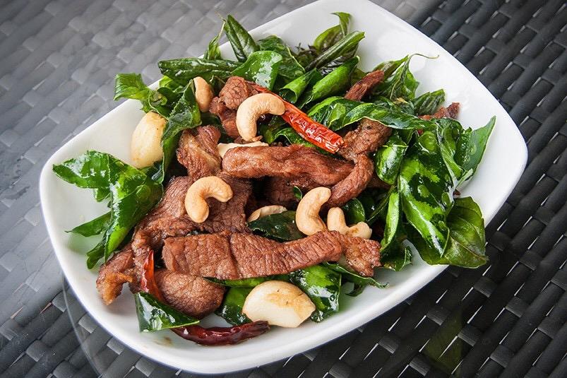ครัวจำแลง แปลงกาย, ยุ้งข้าวหอม, ขมิ้น Camin Cuisine &amp; Cafe, สาขาอารีย์, ละมุนลิ้น โฮม คิทเช่น, ภูเก็จ, Bistro Palette, Aim.Bangkok, บ้านสะใภ้ใต้, ครัวข้าวหอม แกงปักษ์ใต้, บ้านไอซ์, Paknang.bkk, คุ้น•เคย Eatery, Cafe &amp; Bar, ครัวรสนคร, ครัวคุณอิ้น, สาขาเลียบทางด่วนรามอินทรา, ครัวปากพนัง (อาหารปักษ์ใต้), ปรายระย้า, เรือนแม่หลุย, มัลลิกา ชุมพร อาหารปักษ์ใต้