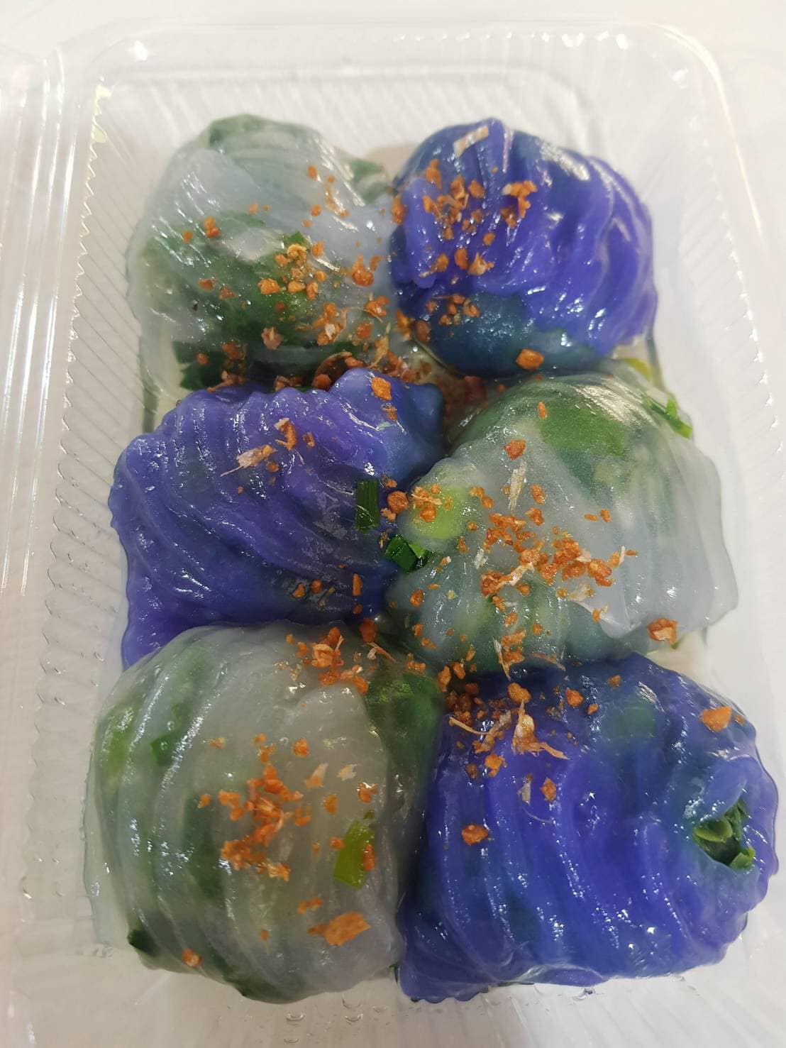 ร้านอาตี๋กุยช่าย, ร้าน ขนมกุยช่าย นายฮี้, กุยช่ายมิสหมวย, กุยช่ายสะพานหัน, ปากร้ายกุ้ยช่ายทอดตอกไข่, ขนมกุยช่ายนายพี, กุยช่ายคุณย่าวิไล, กระเพาะปลาเจ๊เอ็ง, กุยช่ายอาแปะเจ้าเก่า, อาเฟงลี่, ขนมกุ๋ยช่ายเจ๊ต้อย, กุ้ยช่ายคุณแม่, กุยช่ายเจ๊มล, กุยช่ายคุณแอ๋ววังหลัง, ท้องย้อยกุยช่าย, กุยช่ายเจ๊หมวย, เพลินเพลิน กุยช่ายทอดกรอบ