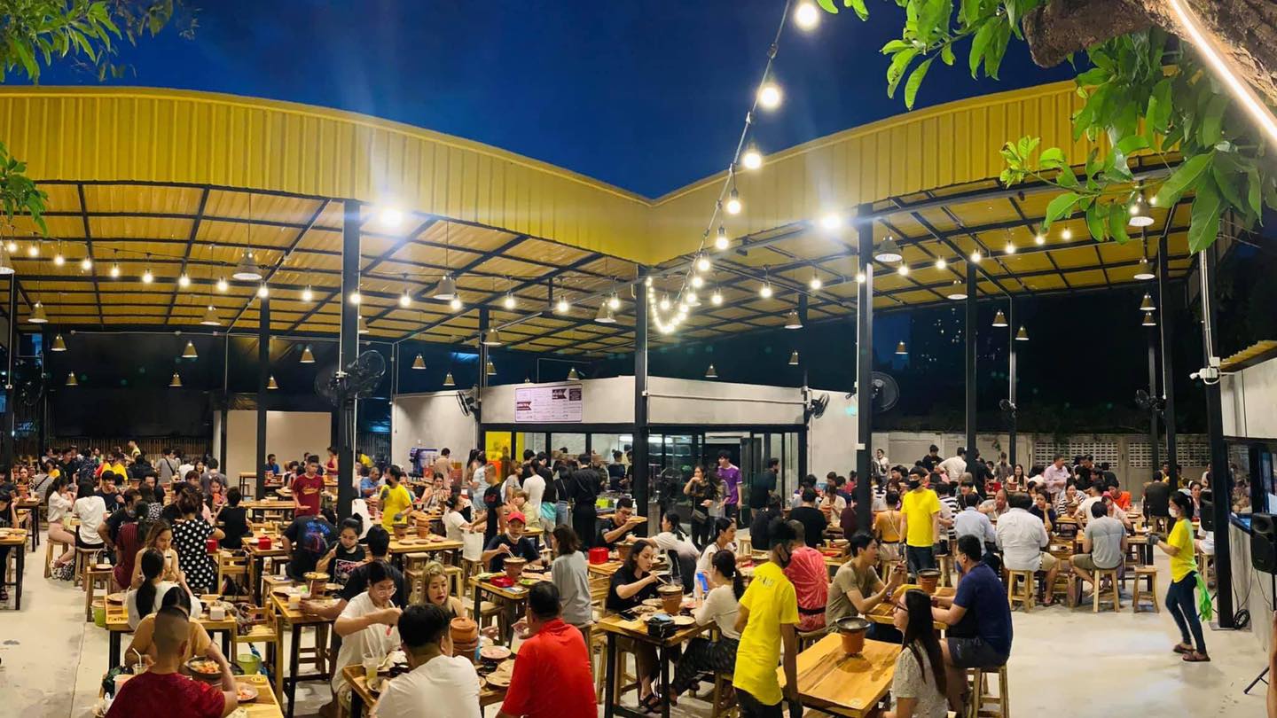 Seiniku-ten, Holic Mookata, Lucky’s Hungry AFR ข้าวผัดอเมริกัน, Fufu Shabu, สาขาอารีย์, Paknang.bkk, Shidon, ย่างเนย อารีย์, GuruGyuu, Suku Suku