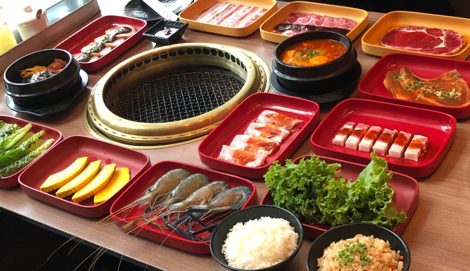 Bornga Thailand, สาขา Siam Discovery, รสดีเด็ด by นพ, AKA Japanese Restaurant, Sindosegi Thailand, Gyu kaku Thailand, The Tongkeungui, Yuk-Do